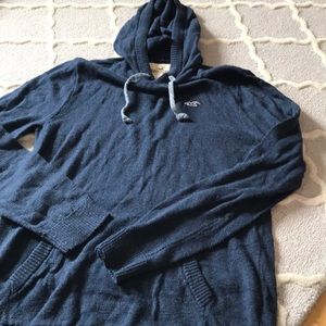 Hollister sweater